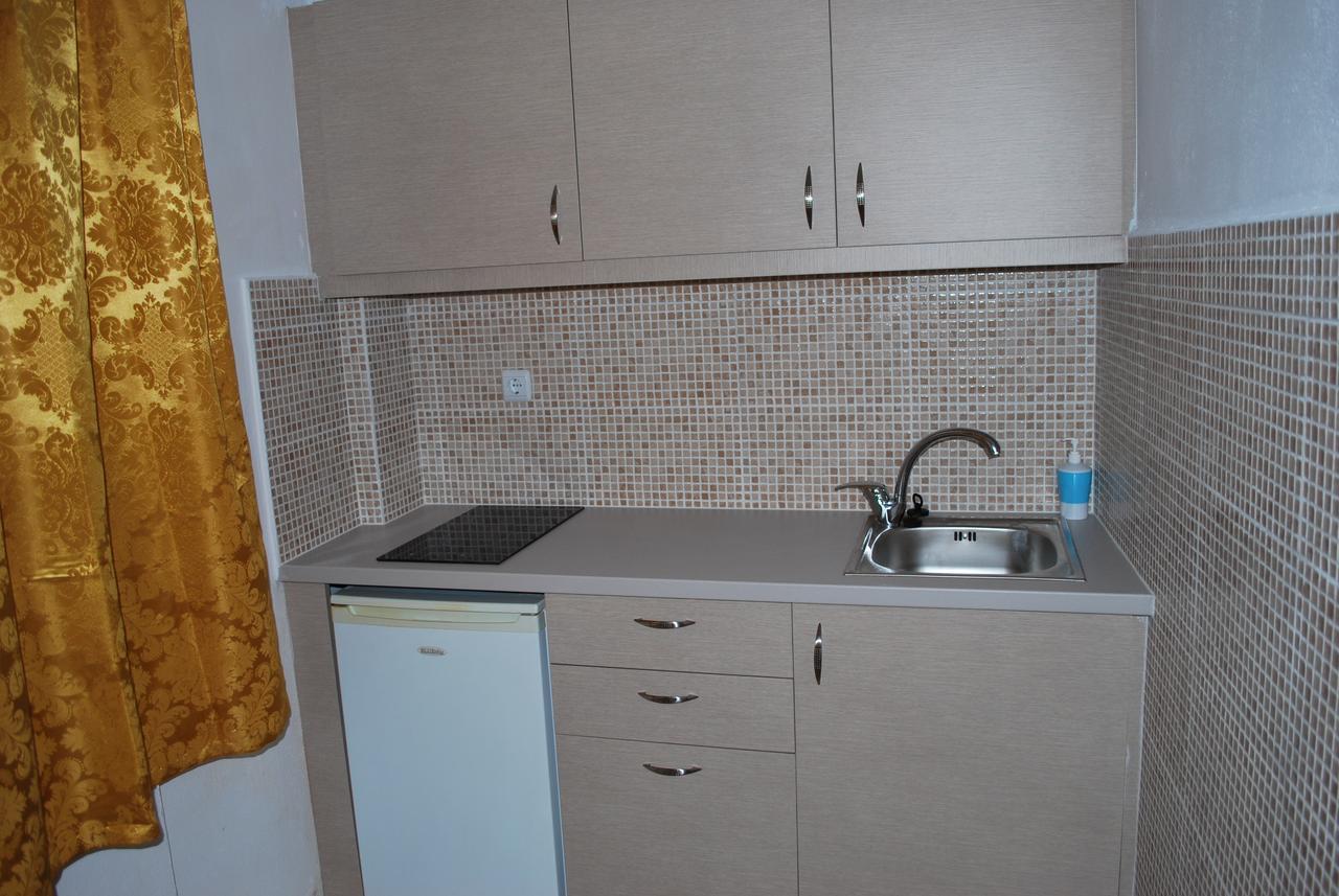 Koula Apartments Stalida エクステリア 写真