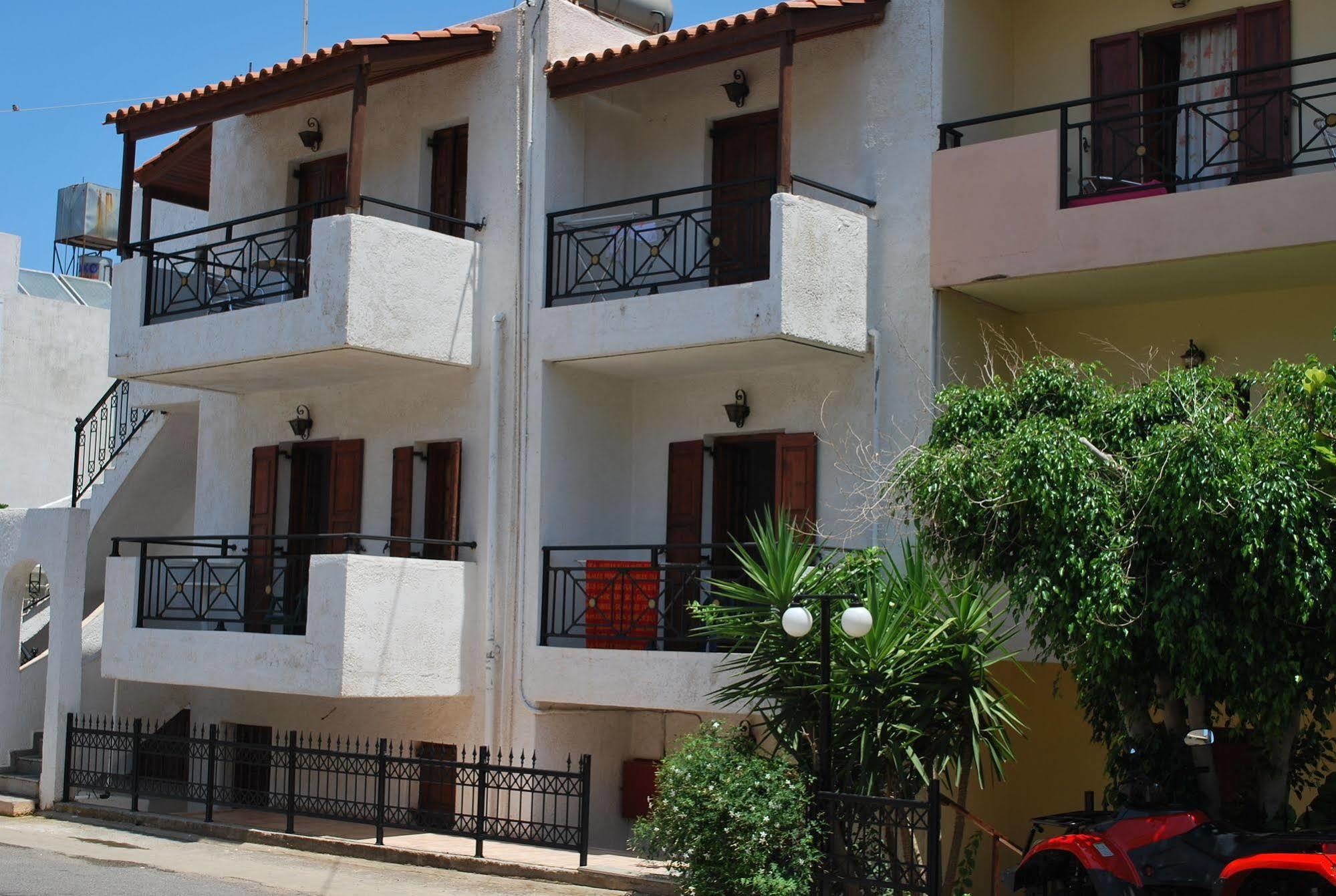 Koula Apartments Stalida エクステリア 写真